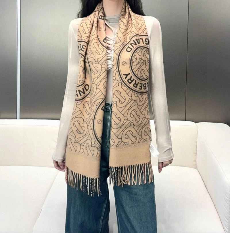 Packable Burberry Scarf 271374