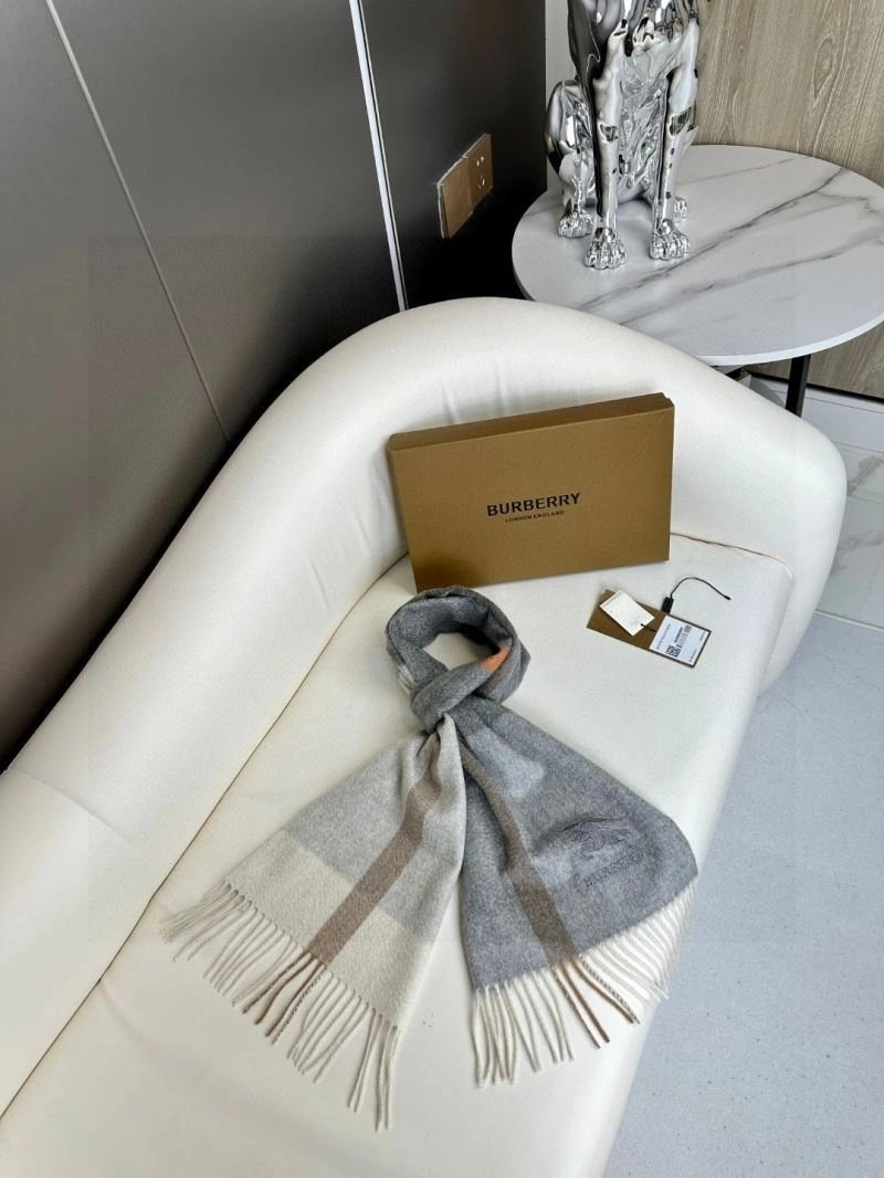 Burberry Scarf WeatherProof 271375