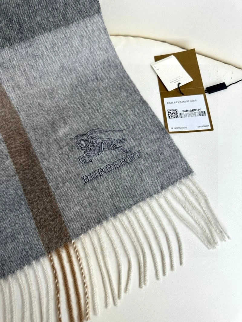 Burberry Scarf WeatherProof 271375