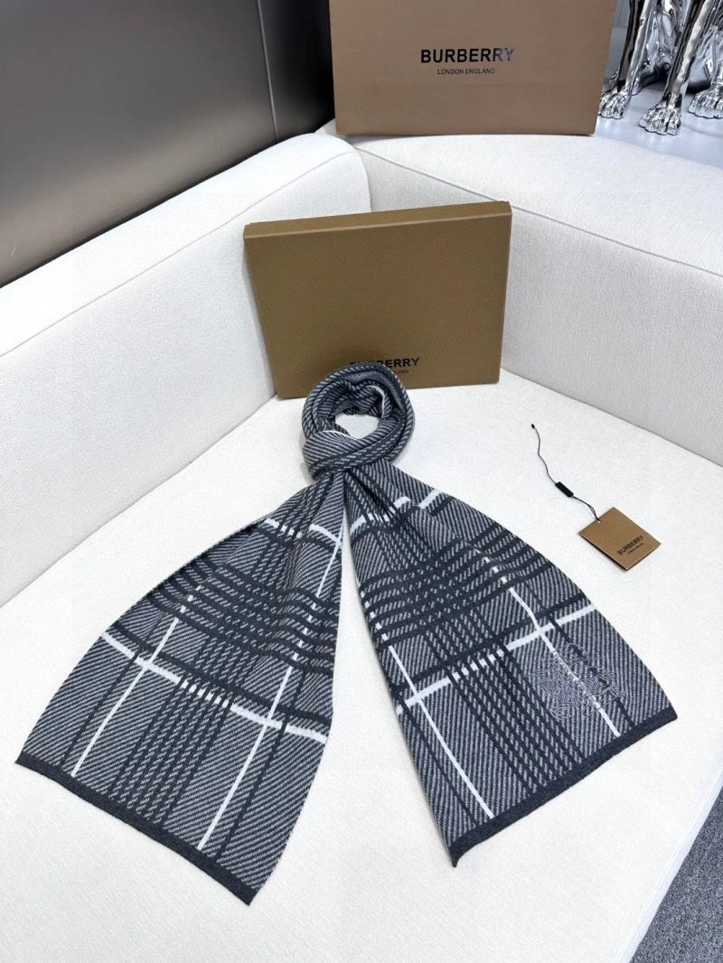 Burberry Scarf Neat 271367