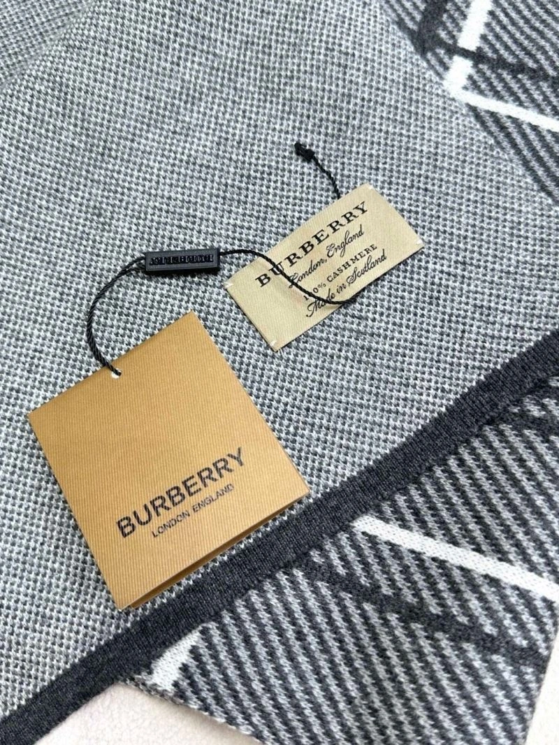 Burberry Scarf Neat 271367