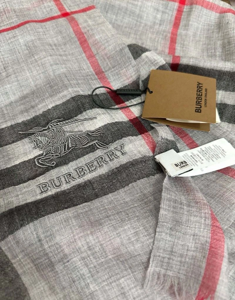 Refined Burberry Scarf 271361