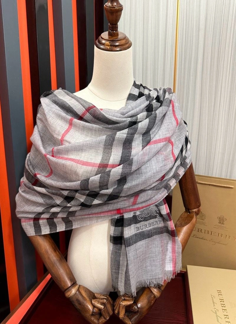 Refined Burberry Scarf 271361