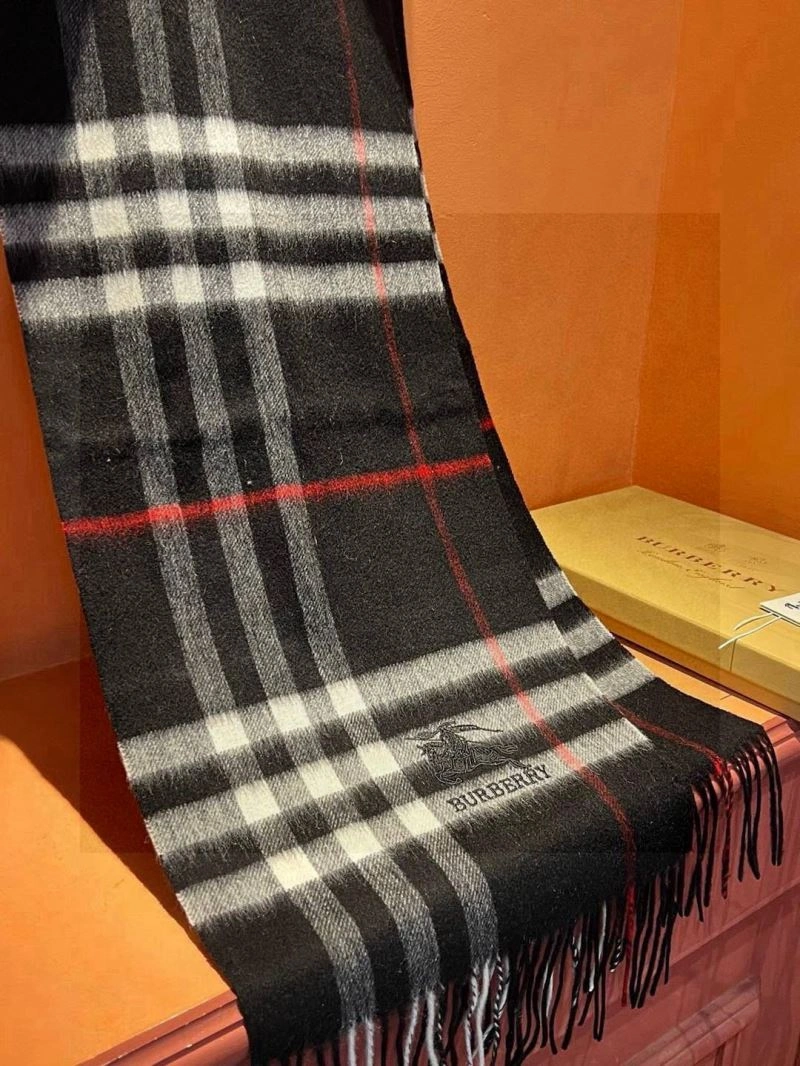 Burberry Scarf Compact 271348