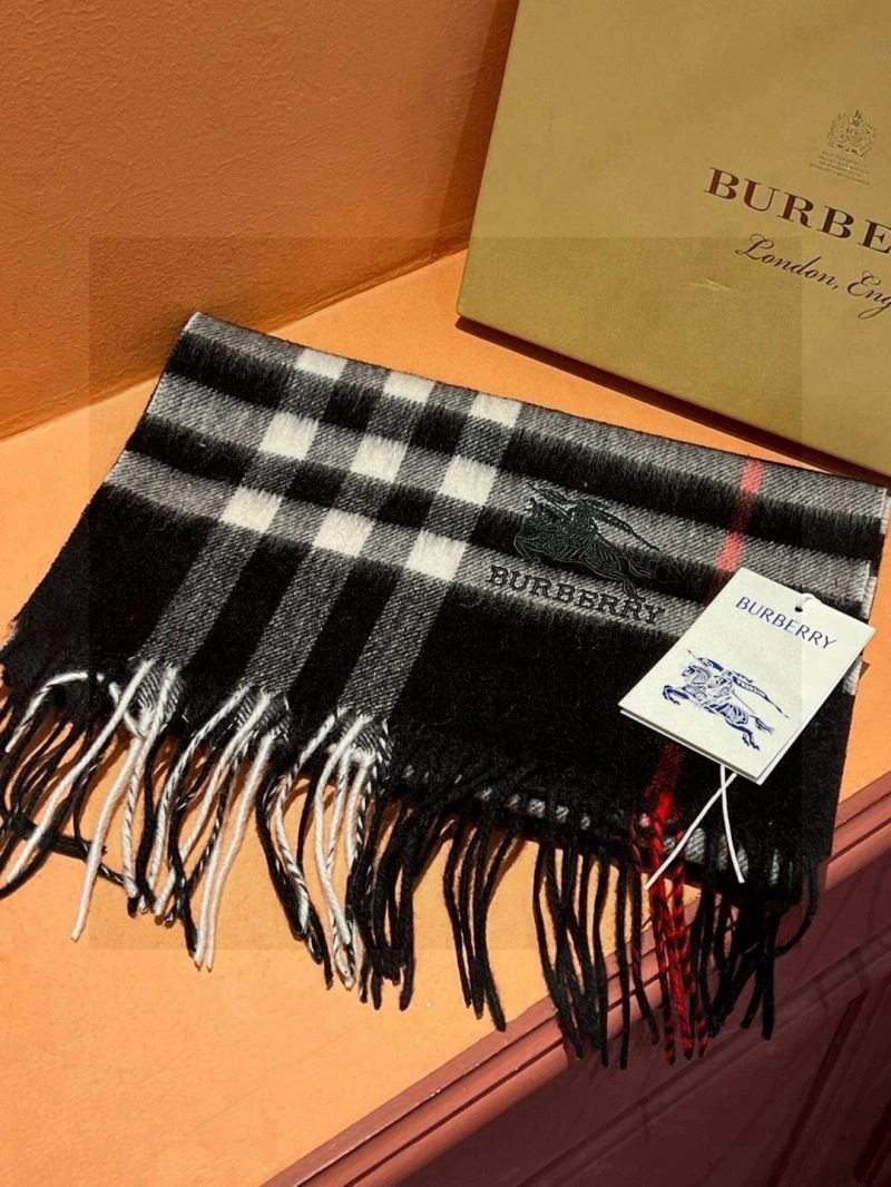 Burberry Scarf Compact 271348