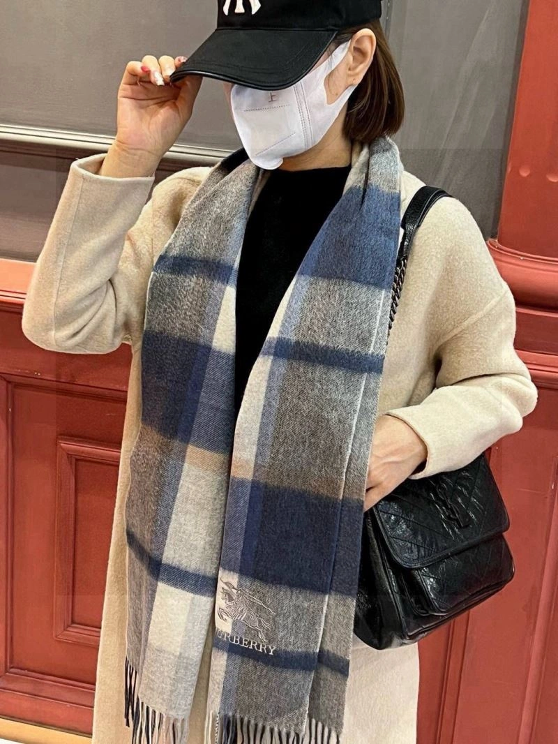 Burberry Scarf Resilient 271332