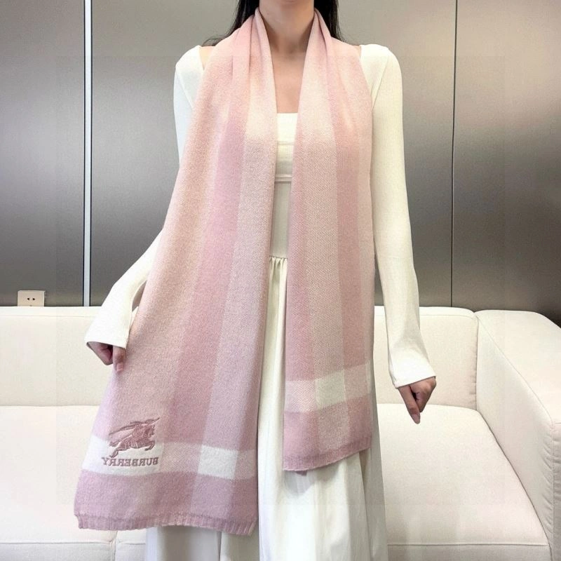 Burberry Scarf ZipUp 271325