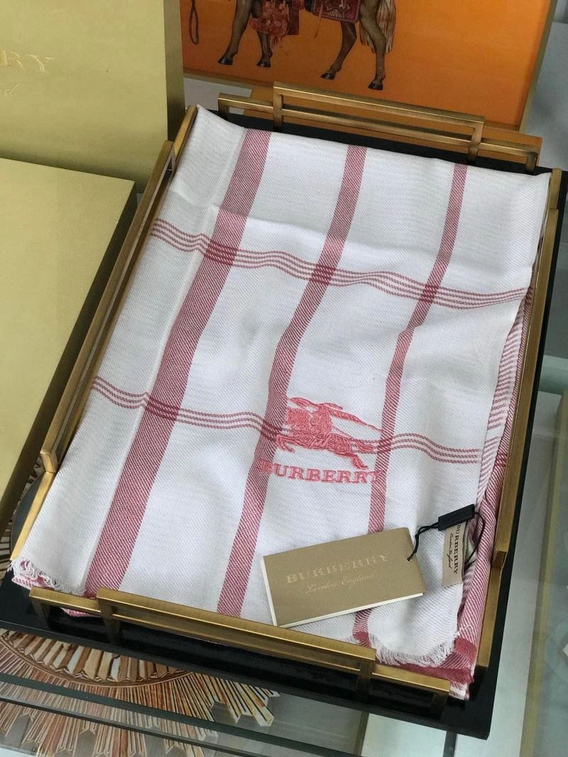 Tailored Burberry Scarf 271296
