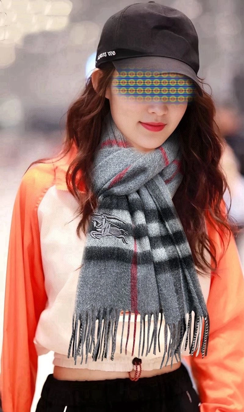 Burberry Scarf Compact 271300