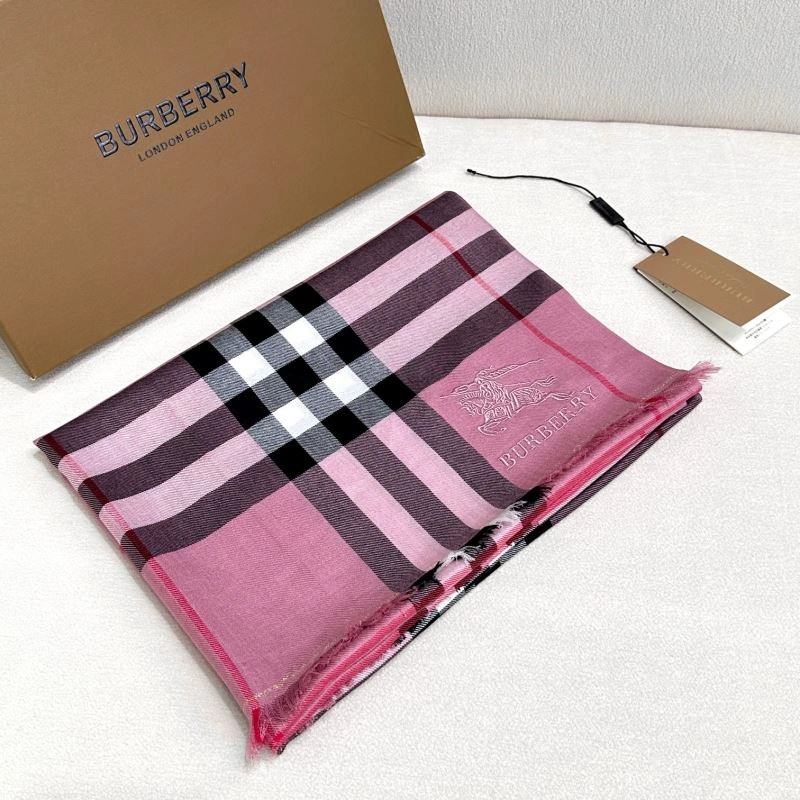 Burberry Scarf EyeCatching 272018