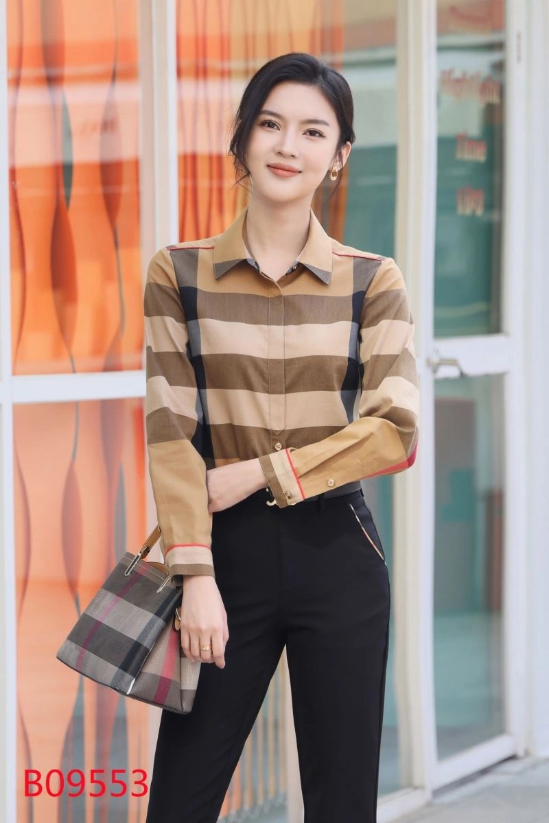 Seasonal Burberry Shirts 103599