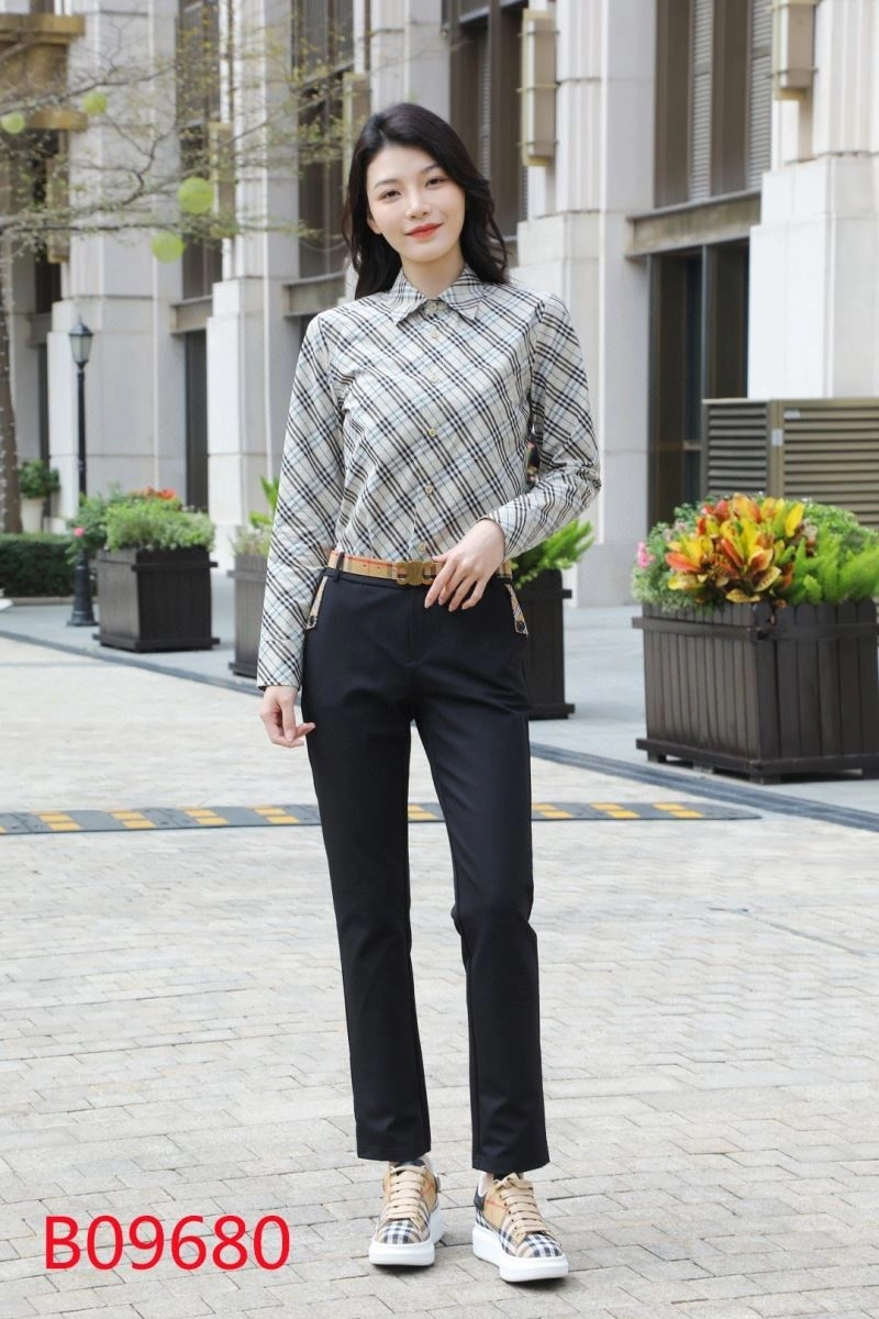 Unisex Burberry Shirts 103590