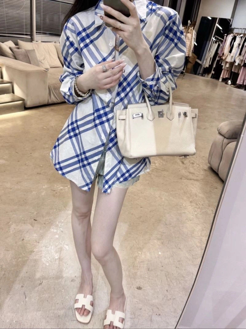 Sporty Burberry Shirts 103619