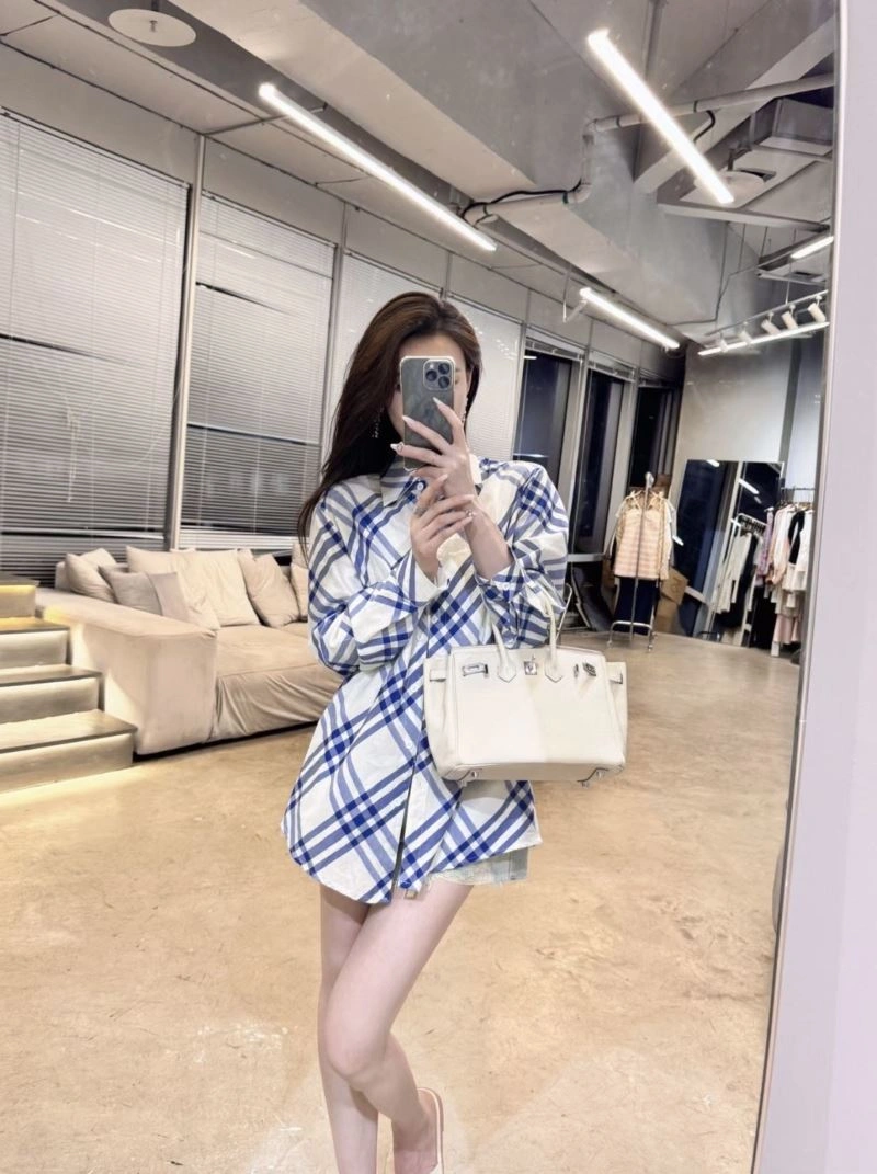 Sporty Burberry Shirts 103619