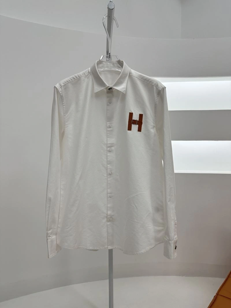 Sporty Burberry Shirts 105490