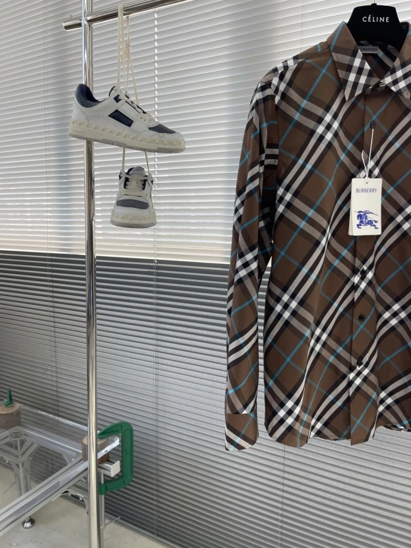 Breathable Burberry Shirts 101630