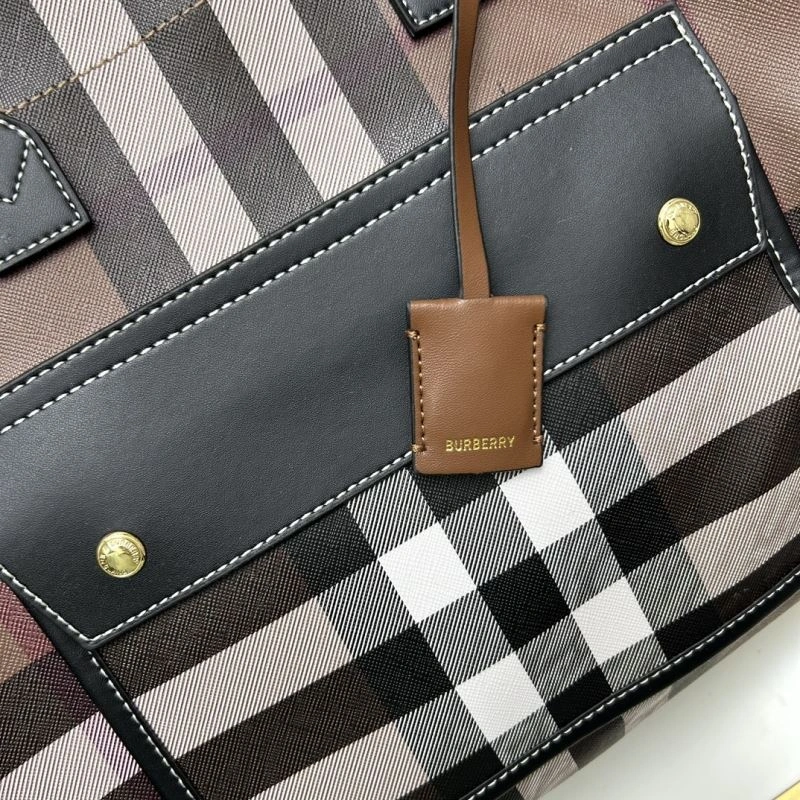 Burberry Shopping Bags Premium 84568