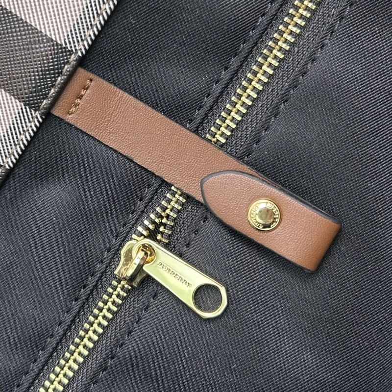 Burberry Shopping Bags Premium 84568