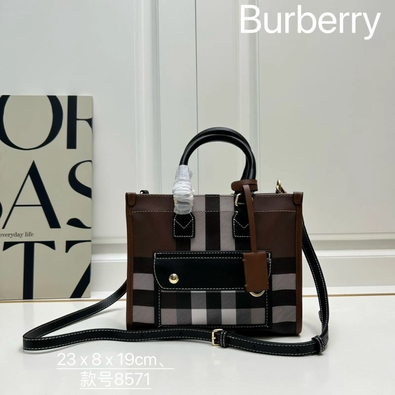 Chic Burberry Shopping Bags 84566