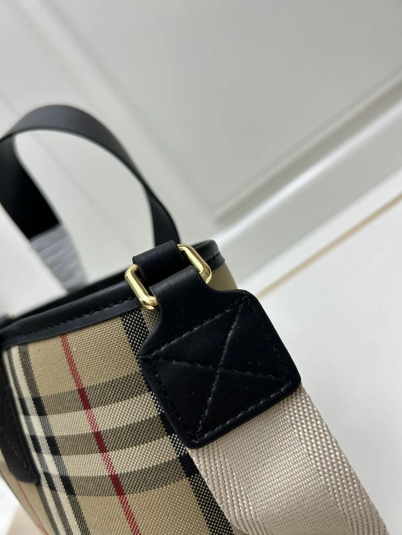 Breathable Burberry Shopping Bags 84553