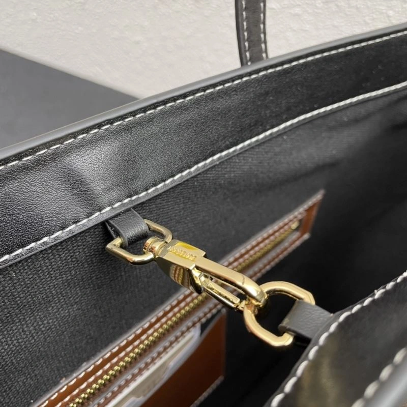 Burberry Shopping Bags Contemporary 84556