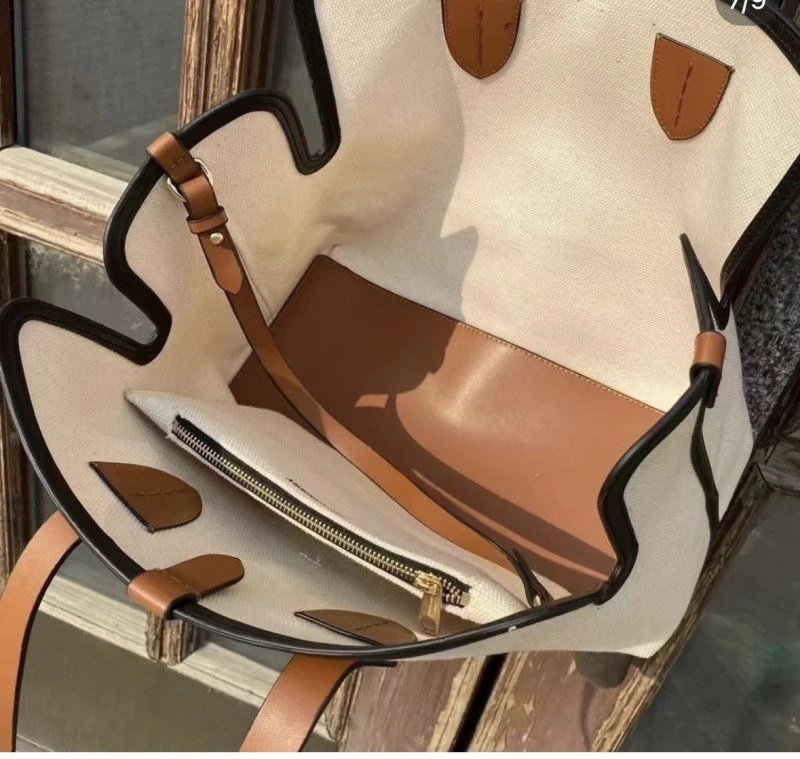 Comfortable Burberry Shopping Bags 64519