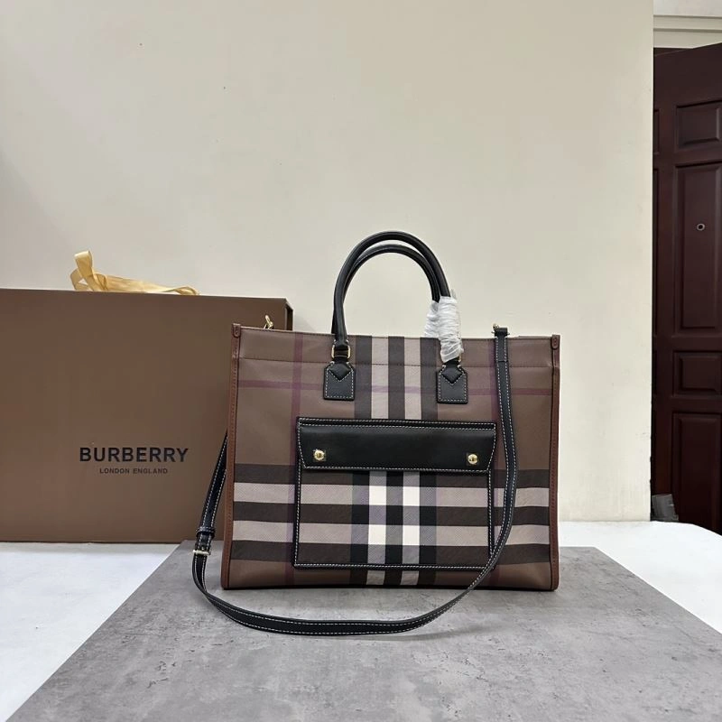 Burberry Shopping Bags TravelReady 64510