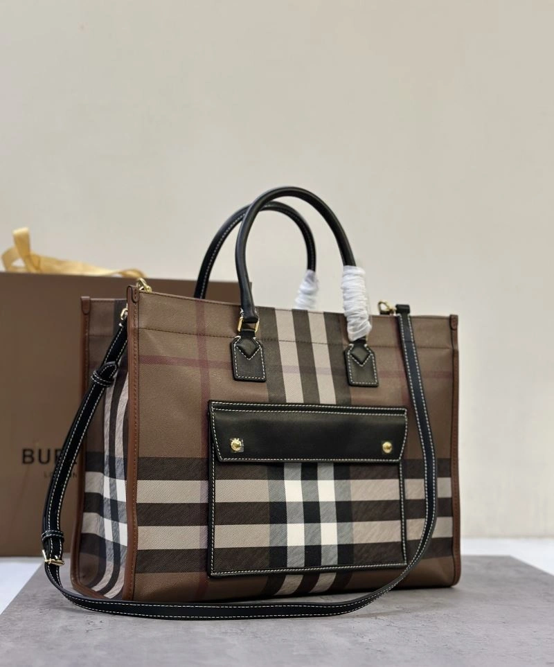 Burberry Shopping Bags TravelReady 64510
