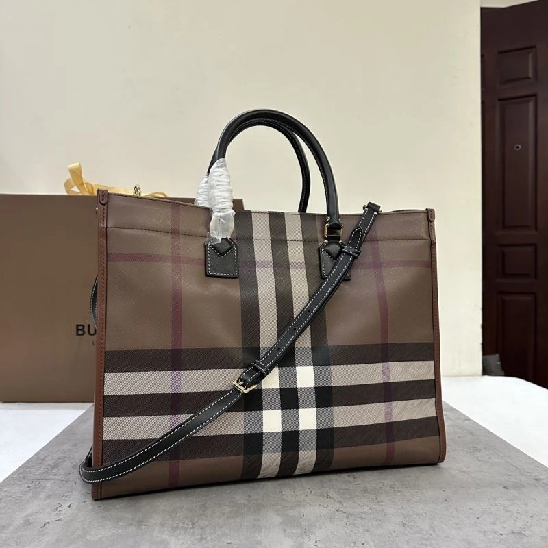 Burberry Shopping Bags TravelReady 64510