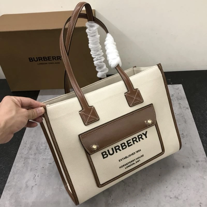 Burberry Shopping Bags WrinkleFree 64538