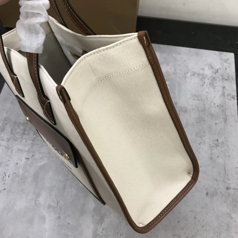 Burberry Shopping Bags WrinkleFree 64538