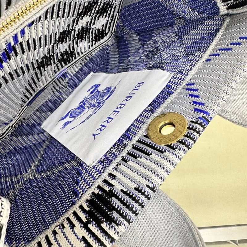 FlexibleFit Burberry Shopping Bags 64517