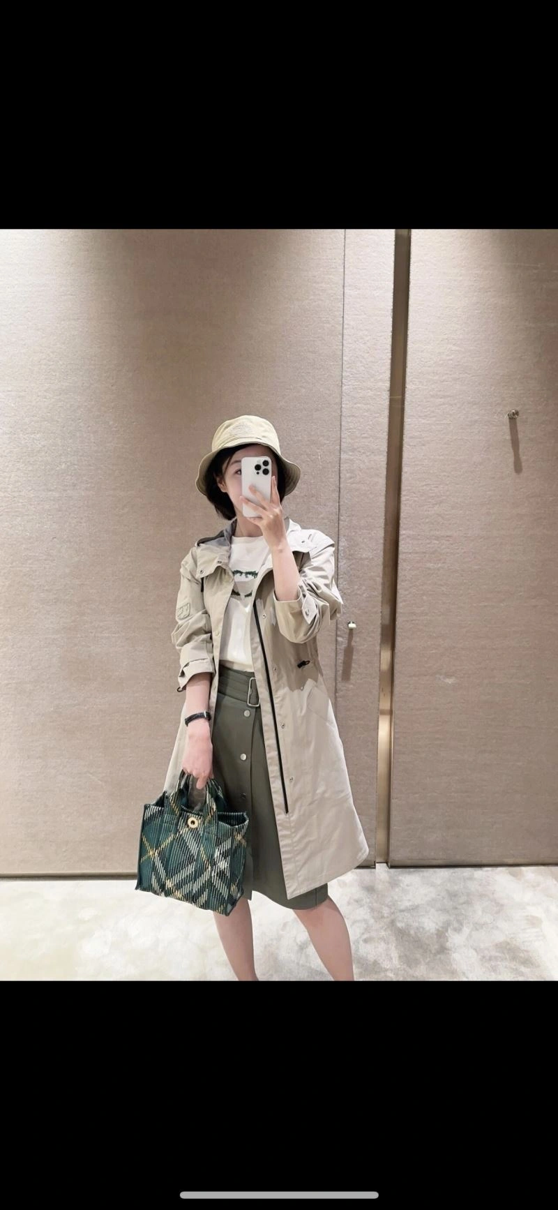 Burberry Shopping Bags HighQuality 64540