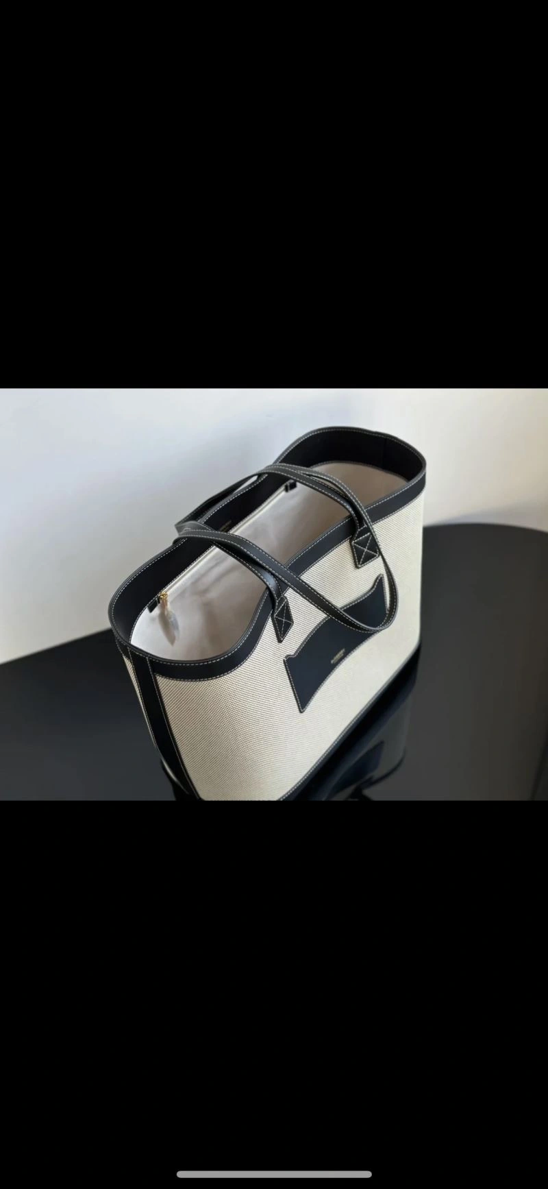 Sustainable Burberry Shopping Bags 64505