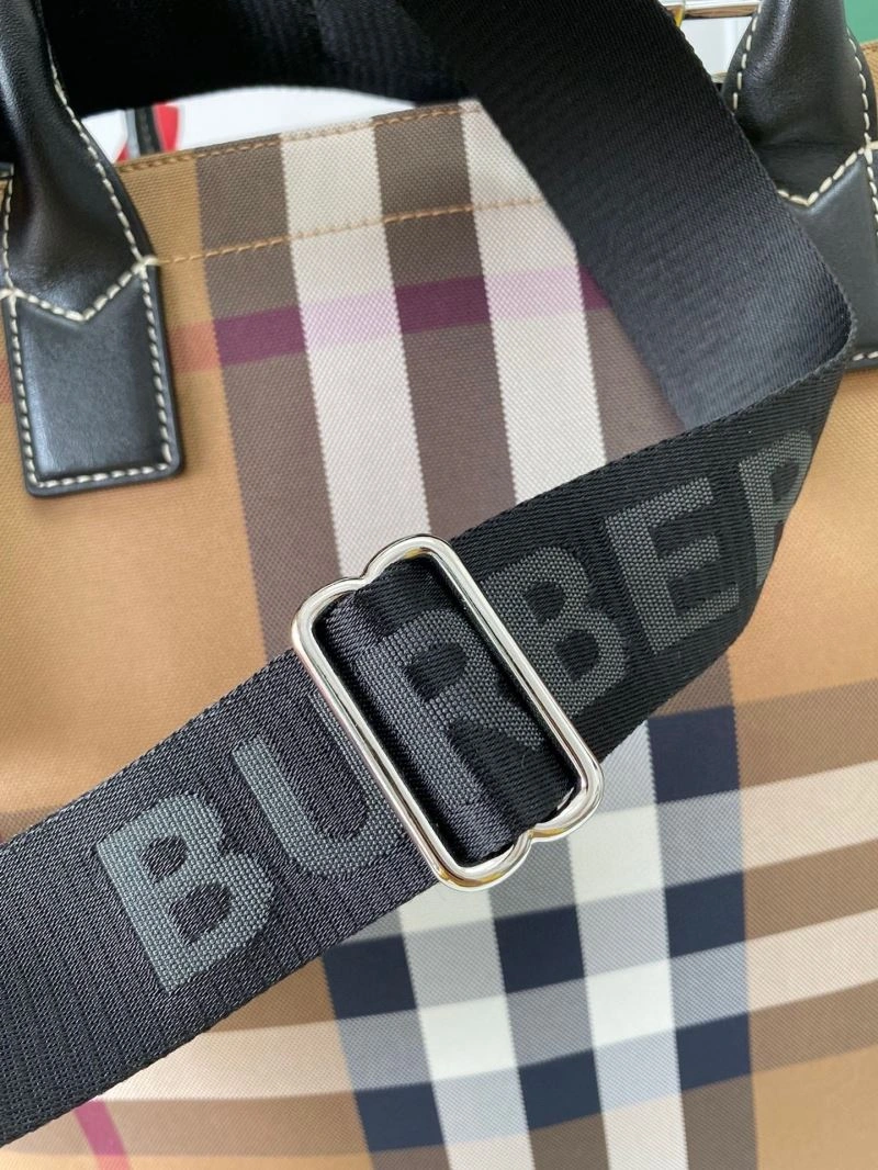 Burberry Shopping Bags Stretchable 64566