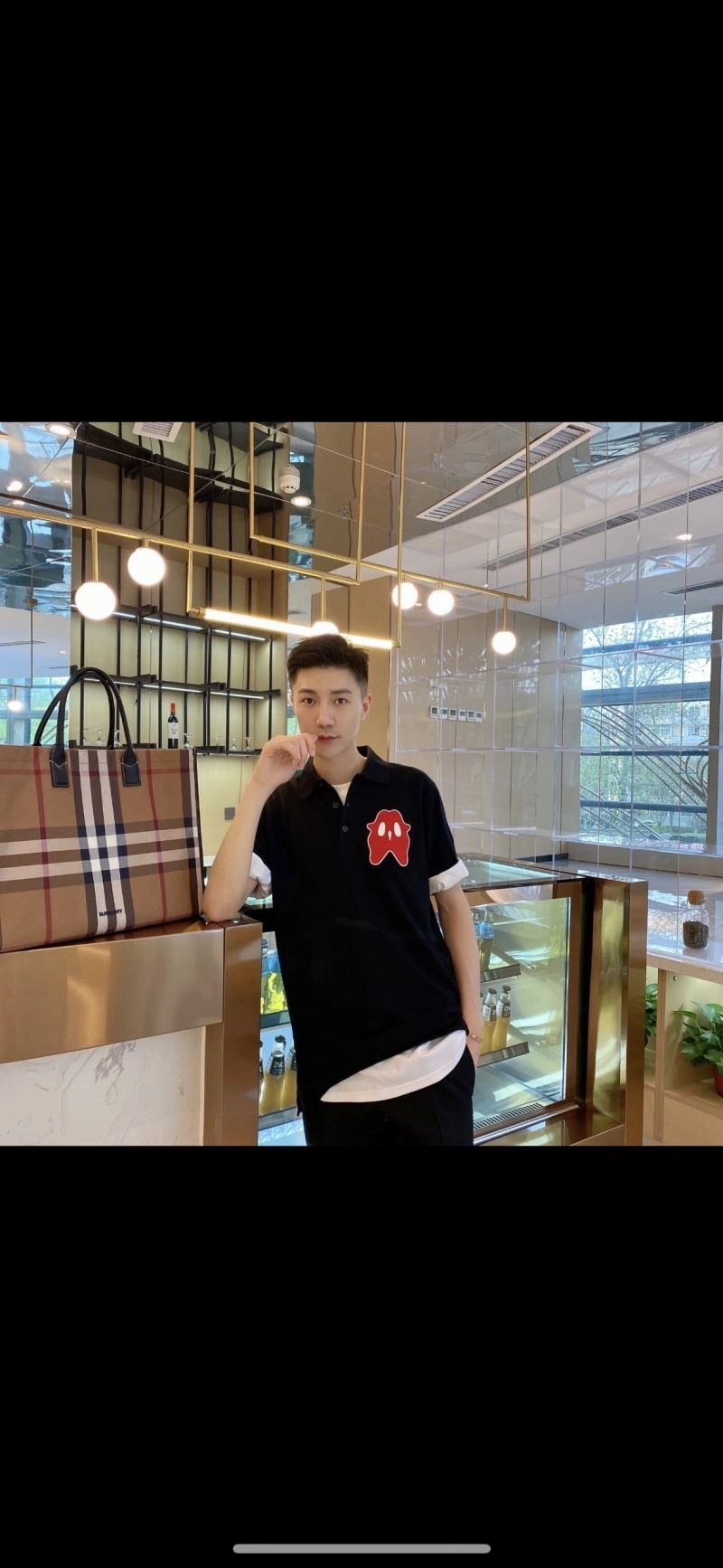 Burberry Shopping Bags Stretchable 64566