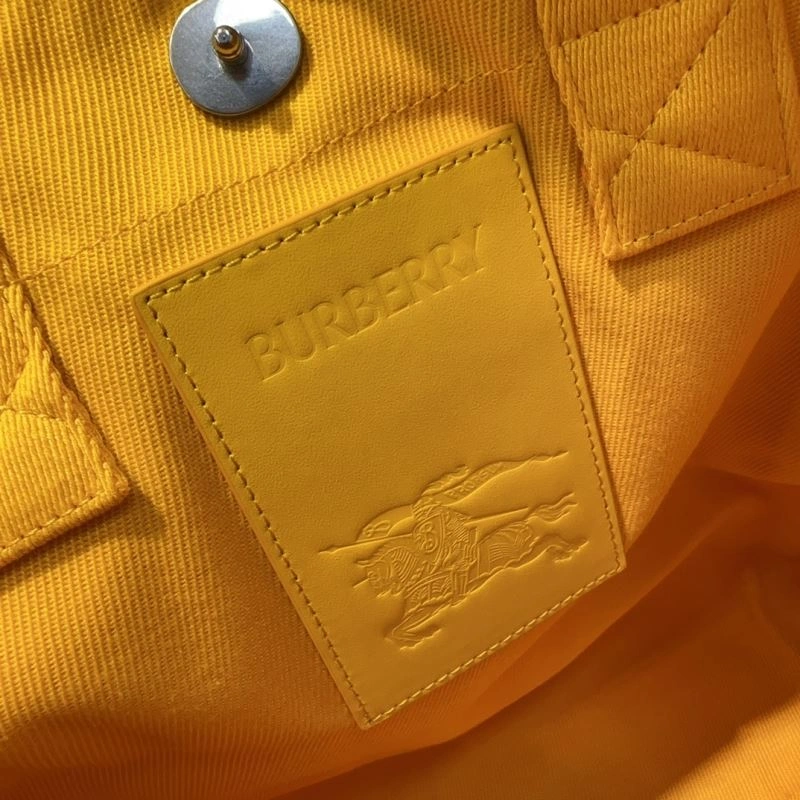 Burberry Shopping Bags FlexibleFit 64512