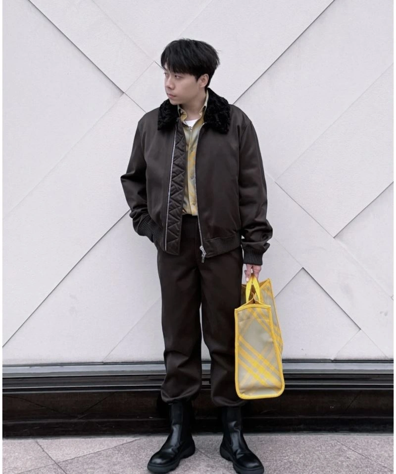 Burberry Shopping Bags FlexibleFit 64512