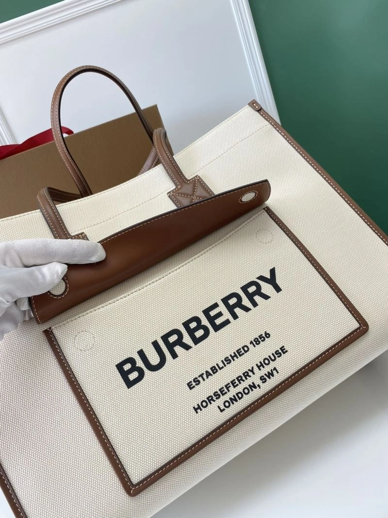 Burberry Shopping Bags SportInspired 64499