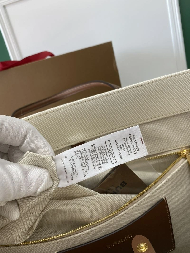 Burberry Shopping Bags SportInspired 64499