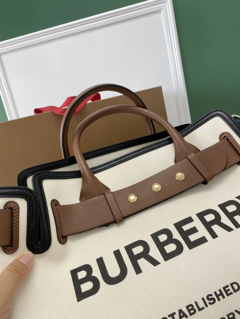 Effortless Burberry Shopping Bags 64497