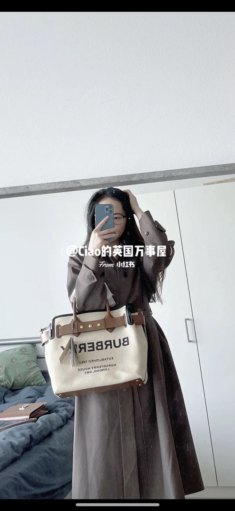 Effortless Burberry Shopping Bags 64497