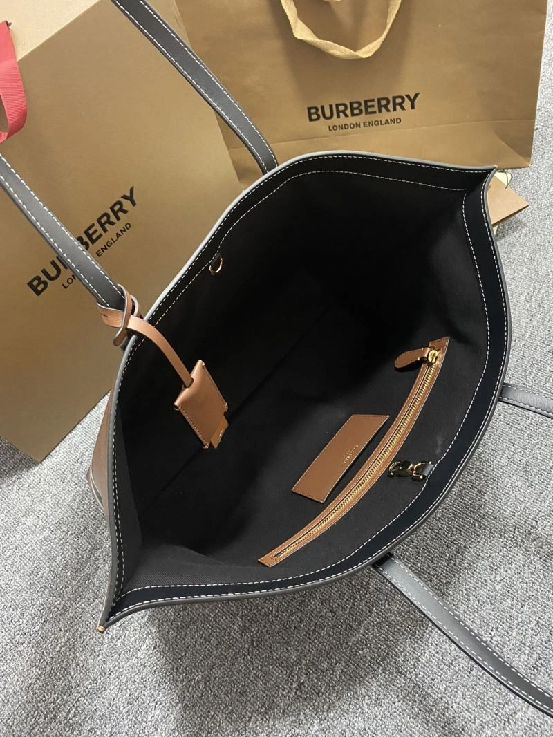Burberry Shopping Bags Unisex 64496