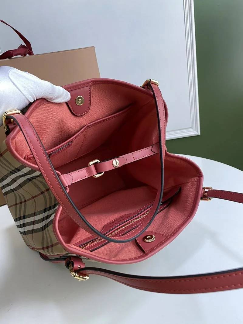 Stretchable Burberry Shopping Bags 51674