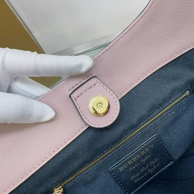 Burberry Shopping Bags Efficient 51689