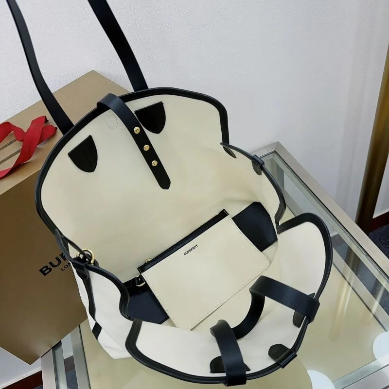 Burberry Shopping Bags Youthful 51666