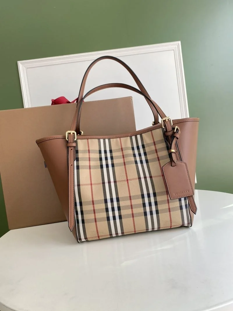 StreetReady Burberry Shopping Bags 51671
