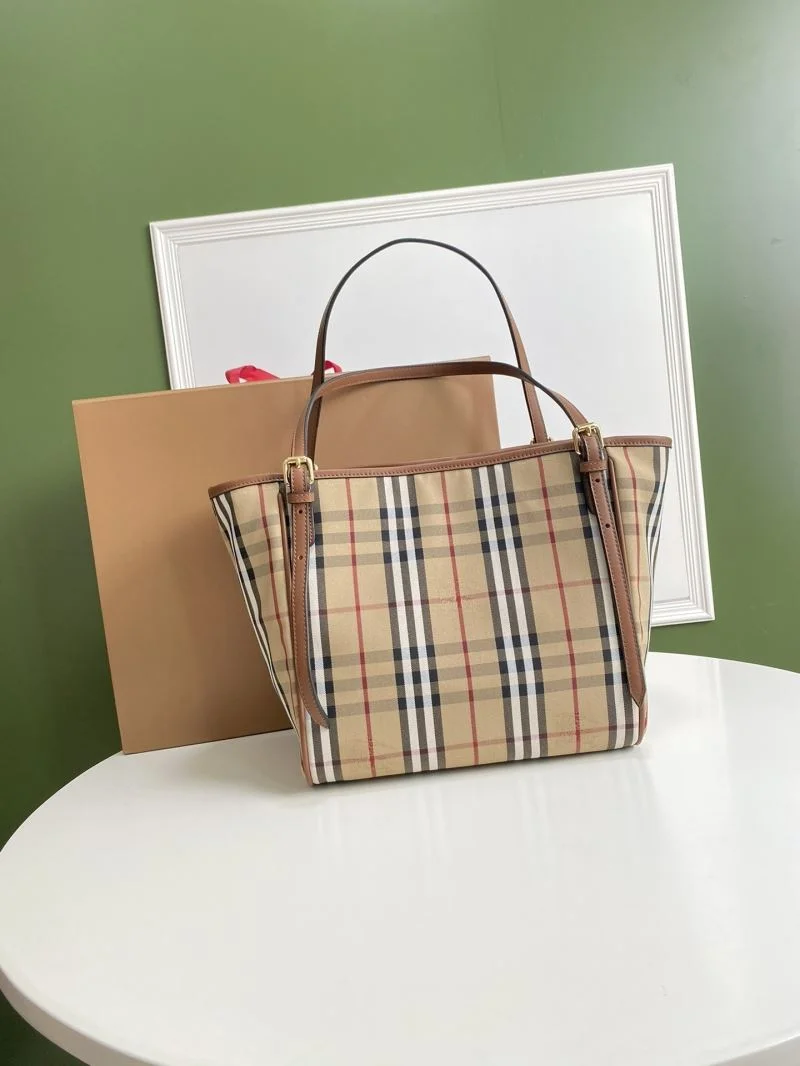 Burberry Shopping Bags Trendy 51668