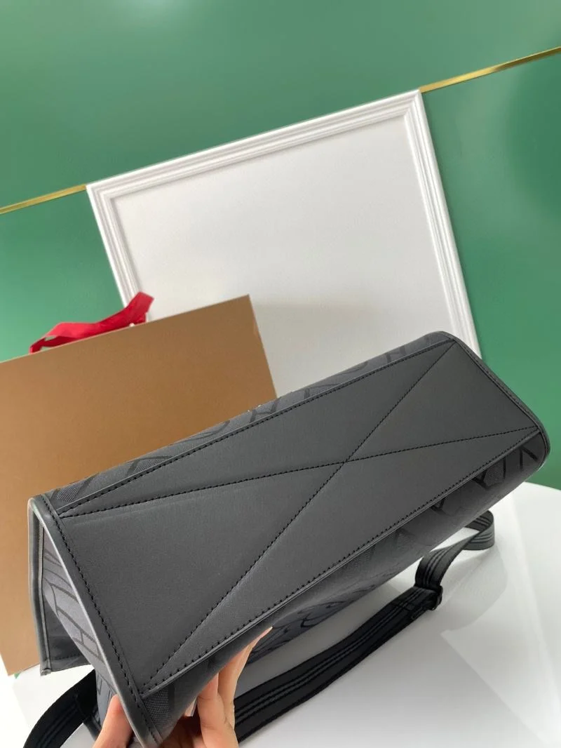HighQuality Burberry Shopping Bags 37903
