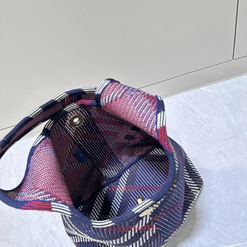 ZeroBulk Burberry Shopping Bags 37887